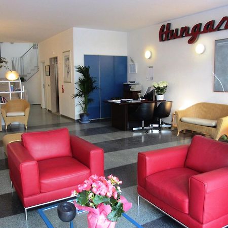 Residence Hotel Hungaria Градо Экстерьер фото