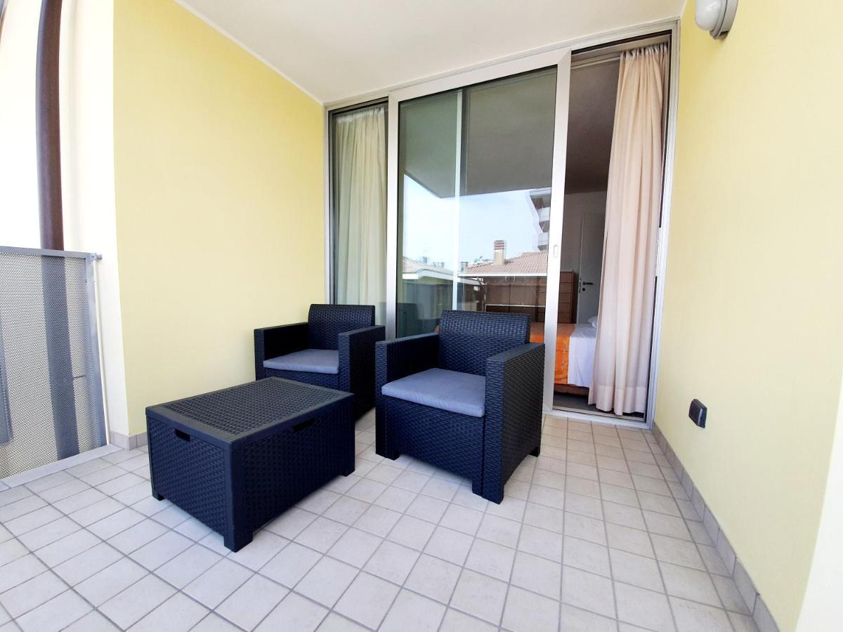 Residence Hotel Hungaria Градо Экстерьер фото