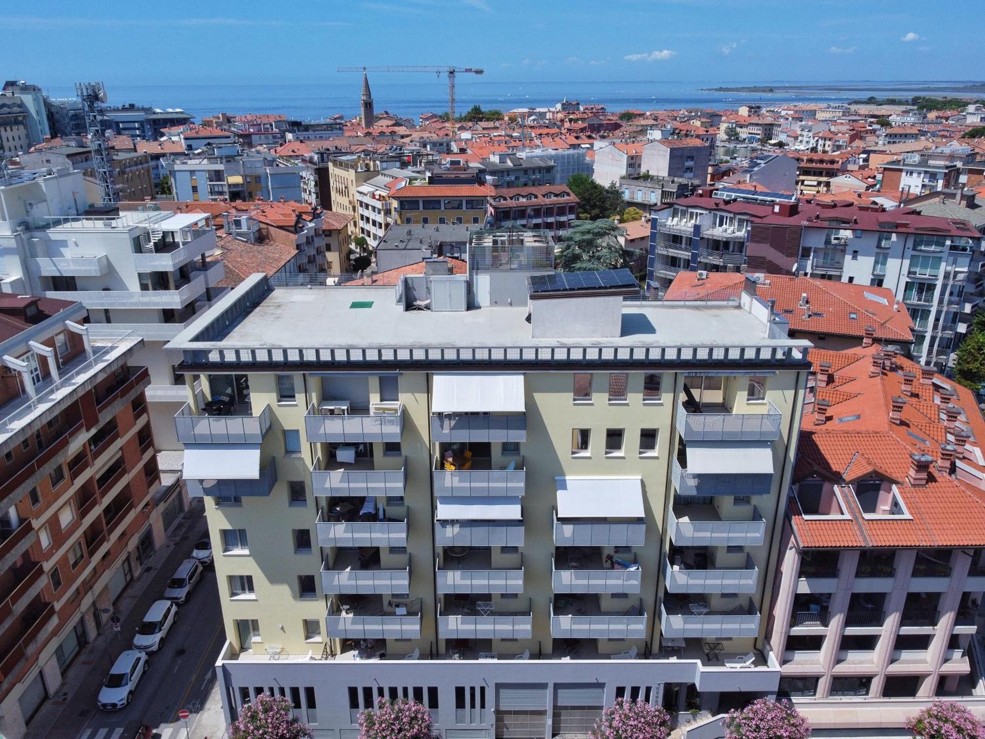 Residence Hotel Hungaria Градо Экстерьер фото