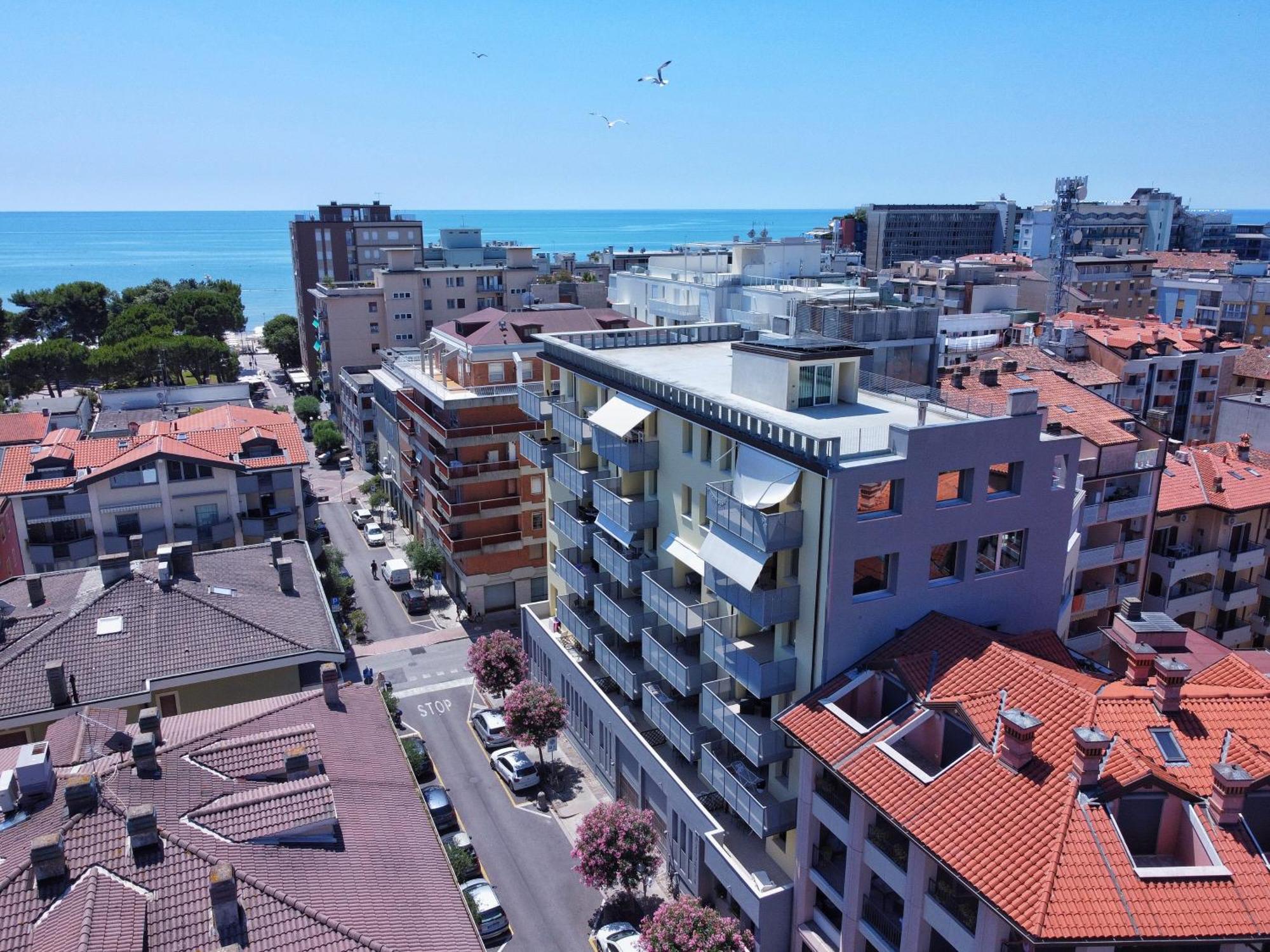 Residence Hotel Hungaria Градо Экстерьер фото